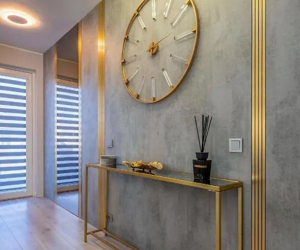 Auksinis Laikas - Mano Jura 1 Kunigiskiai - By Hello Sea Homes